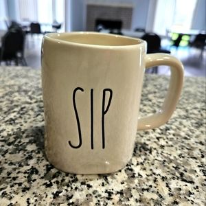 Rae Dunn Sip Mug